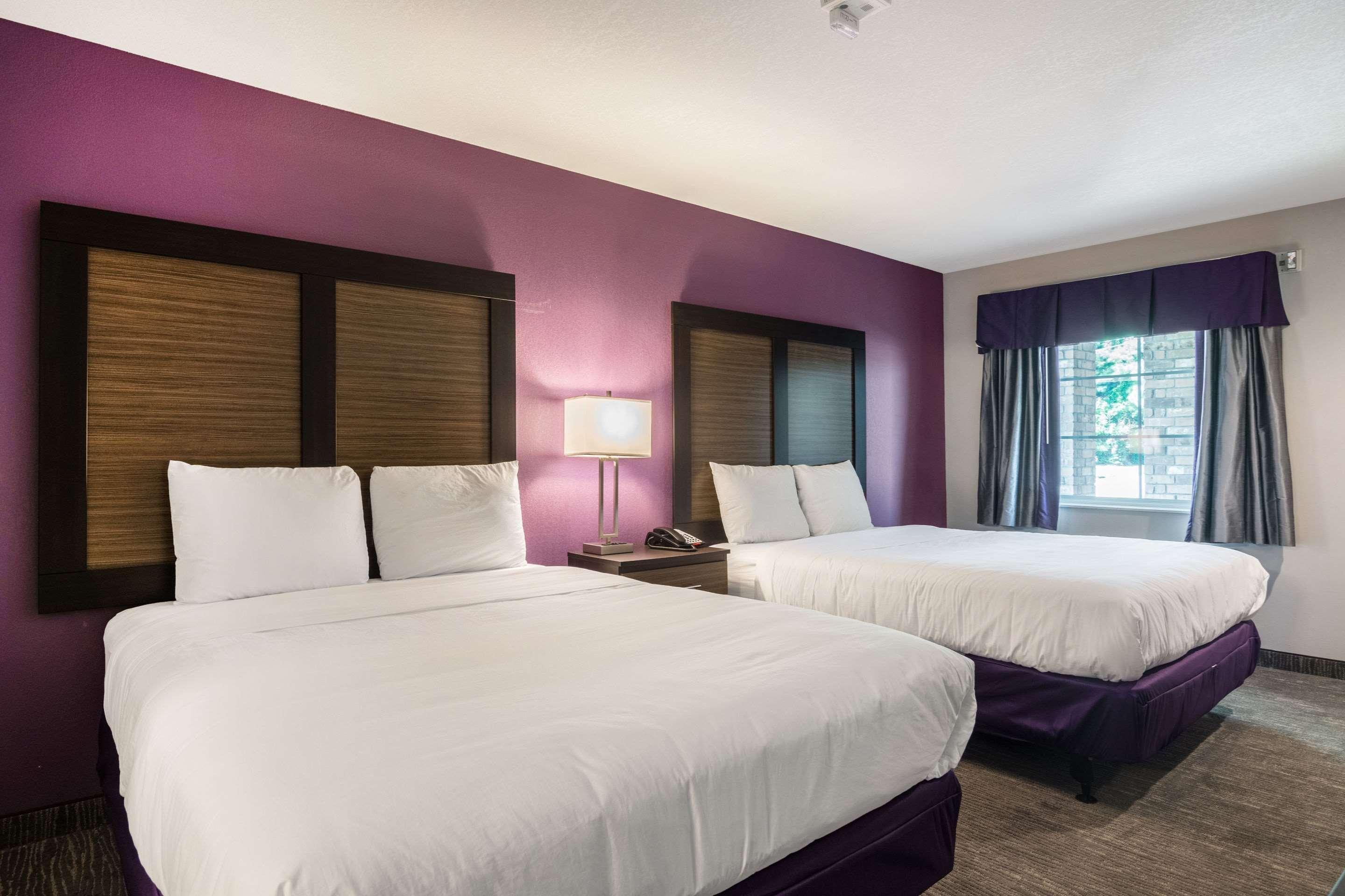 Econo Lodge Inn & Suites North Little Rock Near Riverfront Экстерьер фото