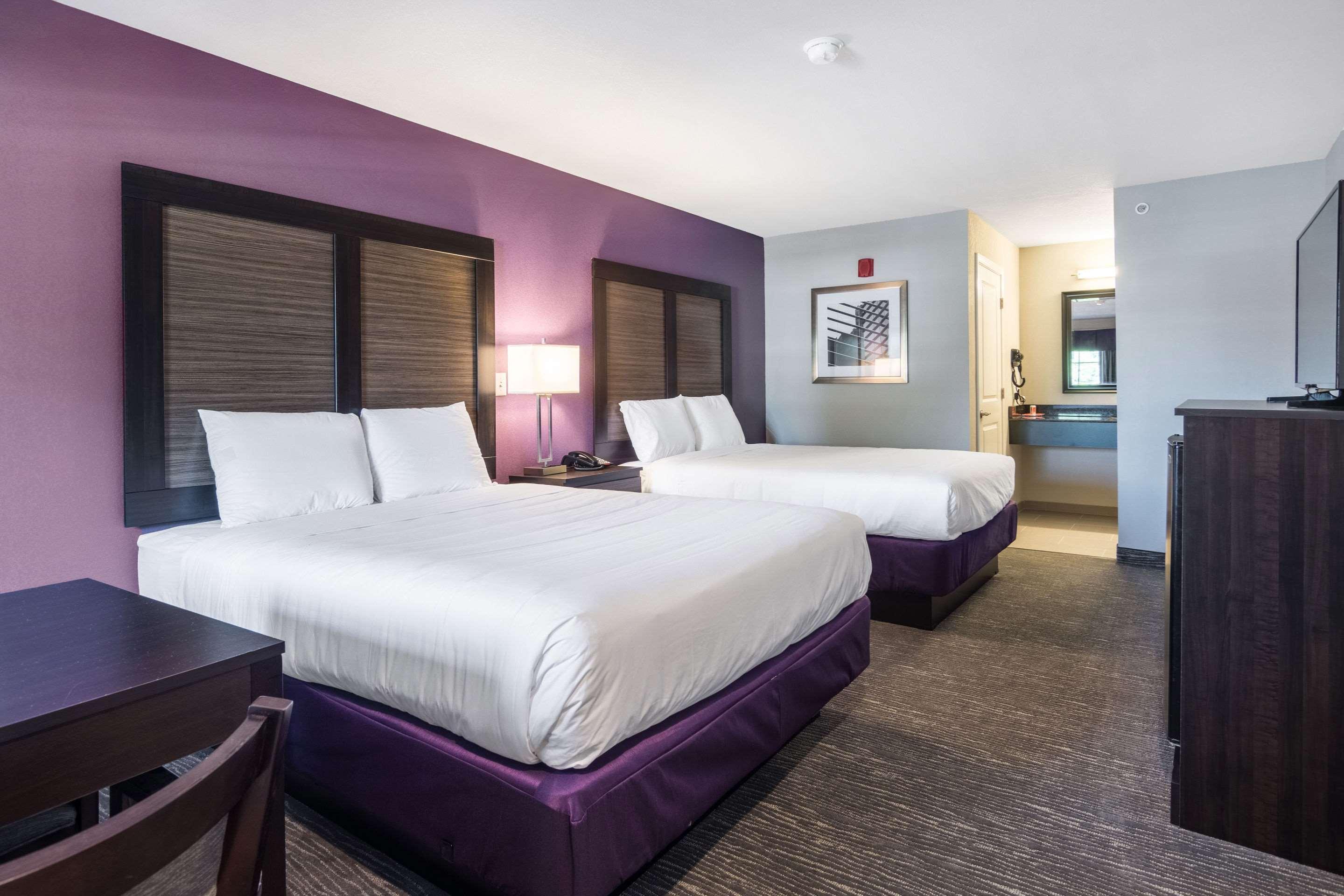 Econo Lodge Inn & Suites North Little Rock Near Riverfront Экстерьер фото