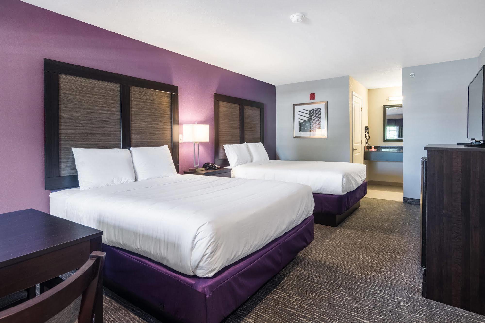 Econo Lodge Inn & Suites North Little Rock Near Riverfront Экстерьер фото